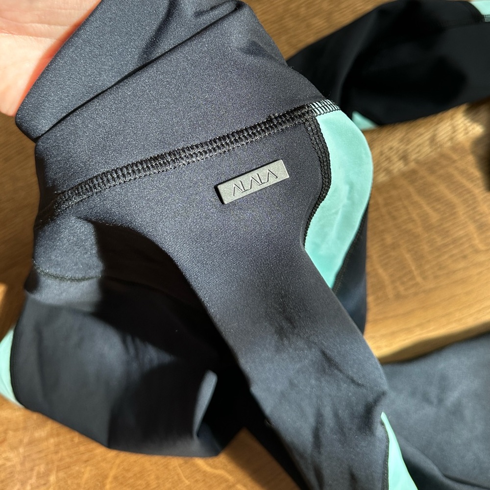 [alala] blue and black mesh panel leggings - Picture 4 of 6